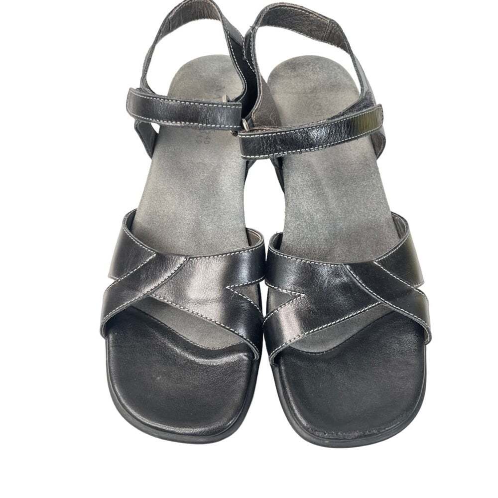 Naot Black Leather Strappy Sandals Comfort Walking Hook Loop Adjustable 39